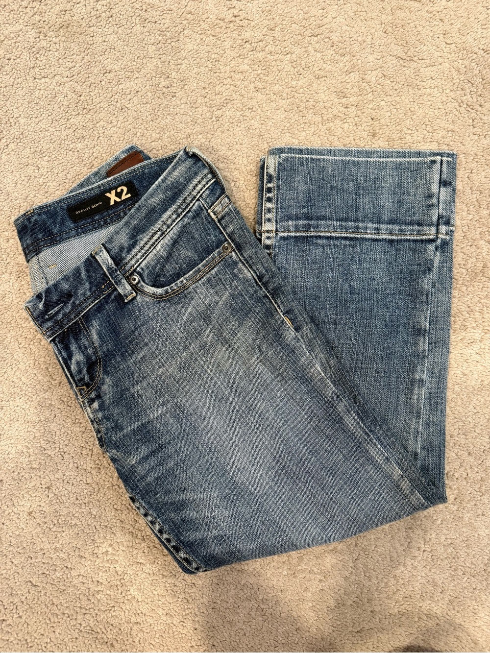 Vintage Y2K Express X2 Embellished Crown Pocket Capri Jeans Size 2